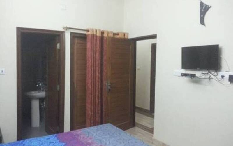 TG Stay New Industrial Town, Faridabad 3